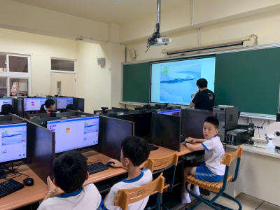 Scratch 3 小小程式設計師